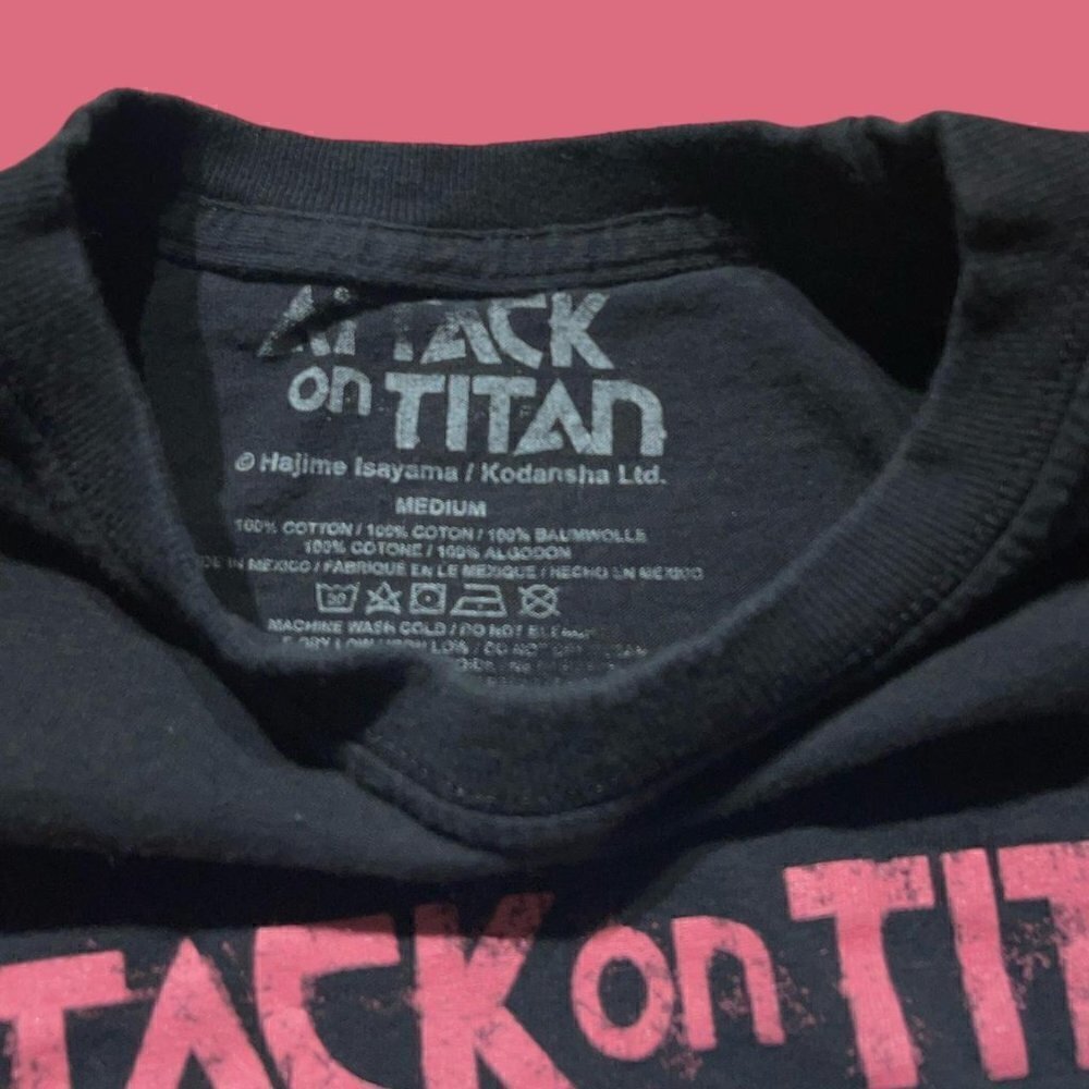 Attack on titan anime t shirt - Picture 4 of 5